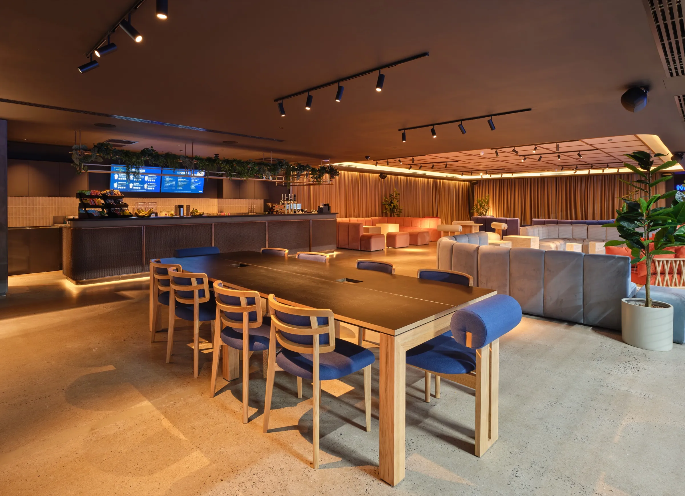 PADIUM Cardiff social area